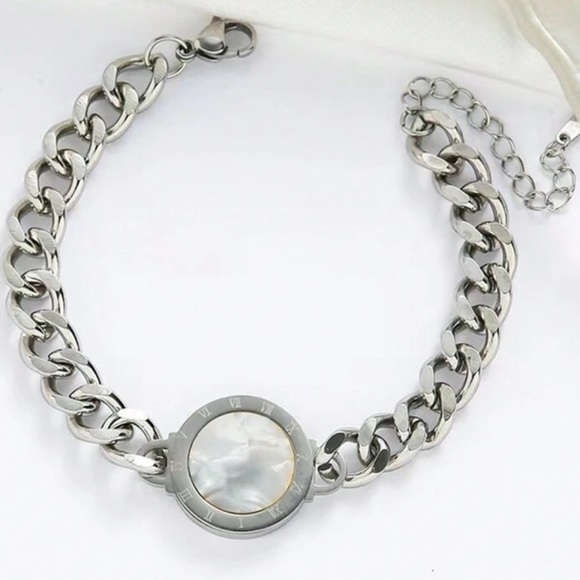Jewelry - Silver tone double sided Roman numerals bracelet.